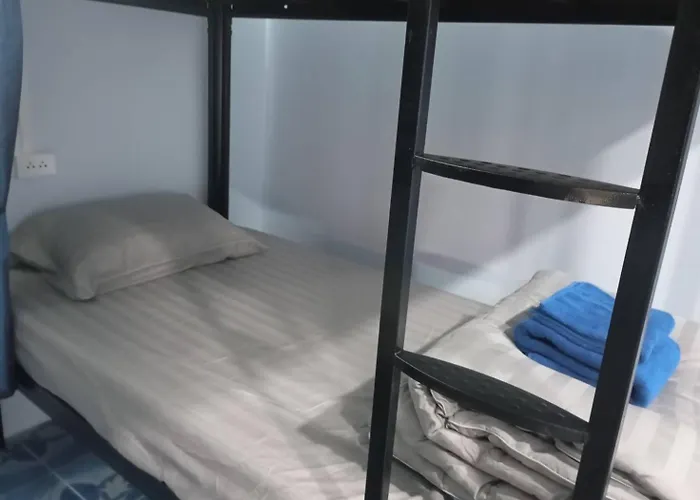 Sk Hometel Samui Airport